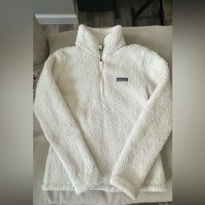 White Patagonia 1/4 Zip
